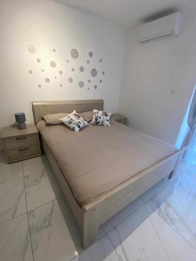 شقة Central, Bright & Modern